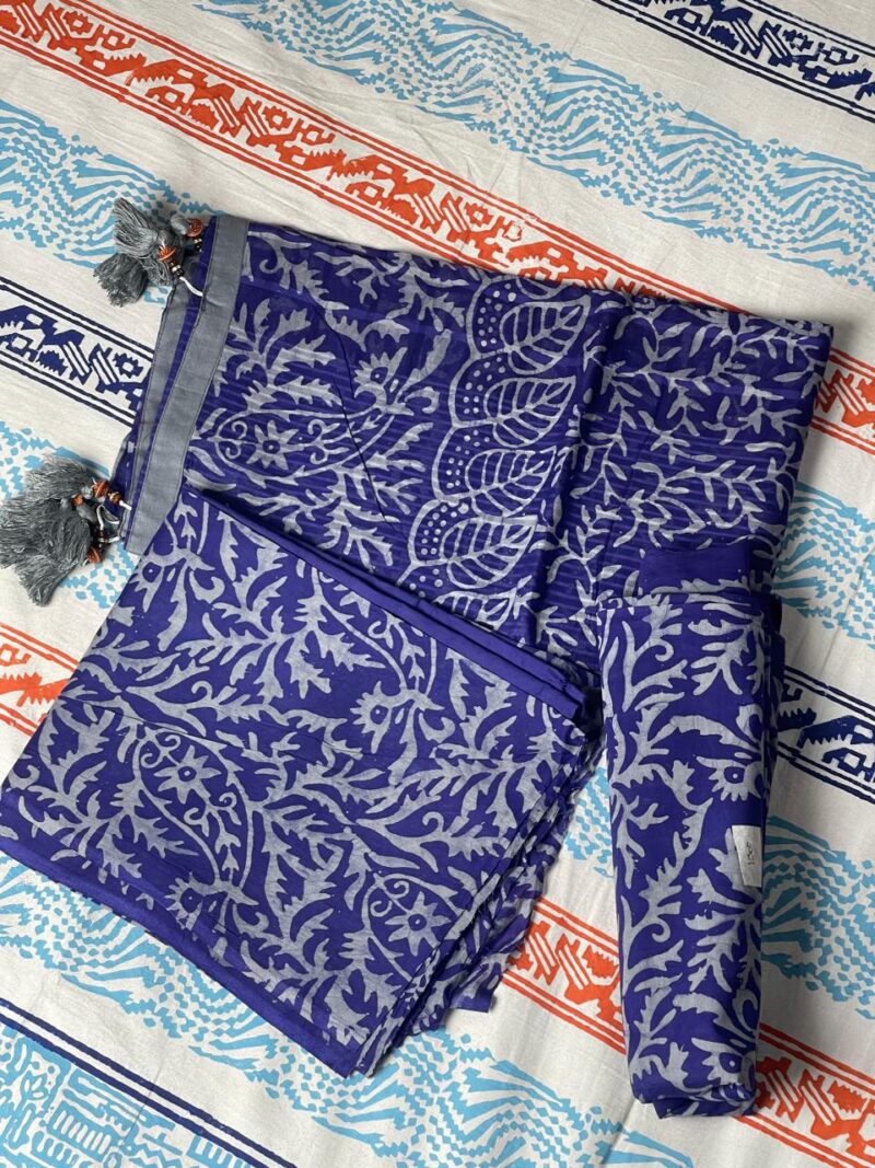 Beautiful printed Batik Three-Piece Set.